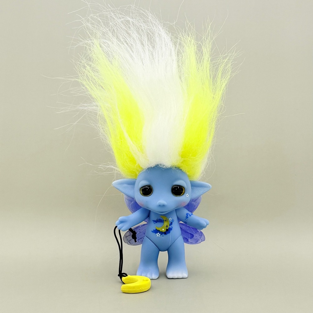 Zelfs Moon Fairy Troll Doll Blue Yellow Hair Moon Charm Figure Toy